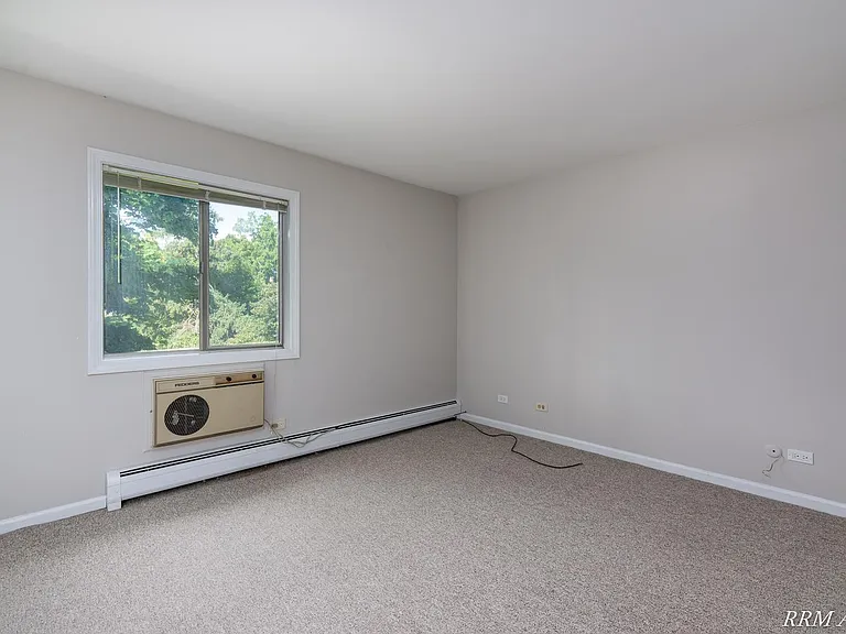 206 W Maple Ave #2C — Photo 9