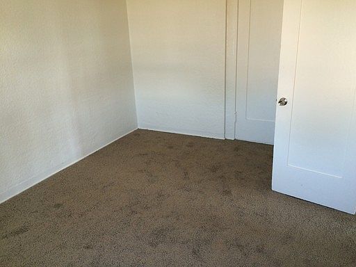 5th image of 1152 Broad Ave APT 11