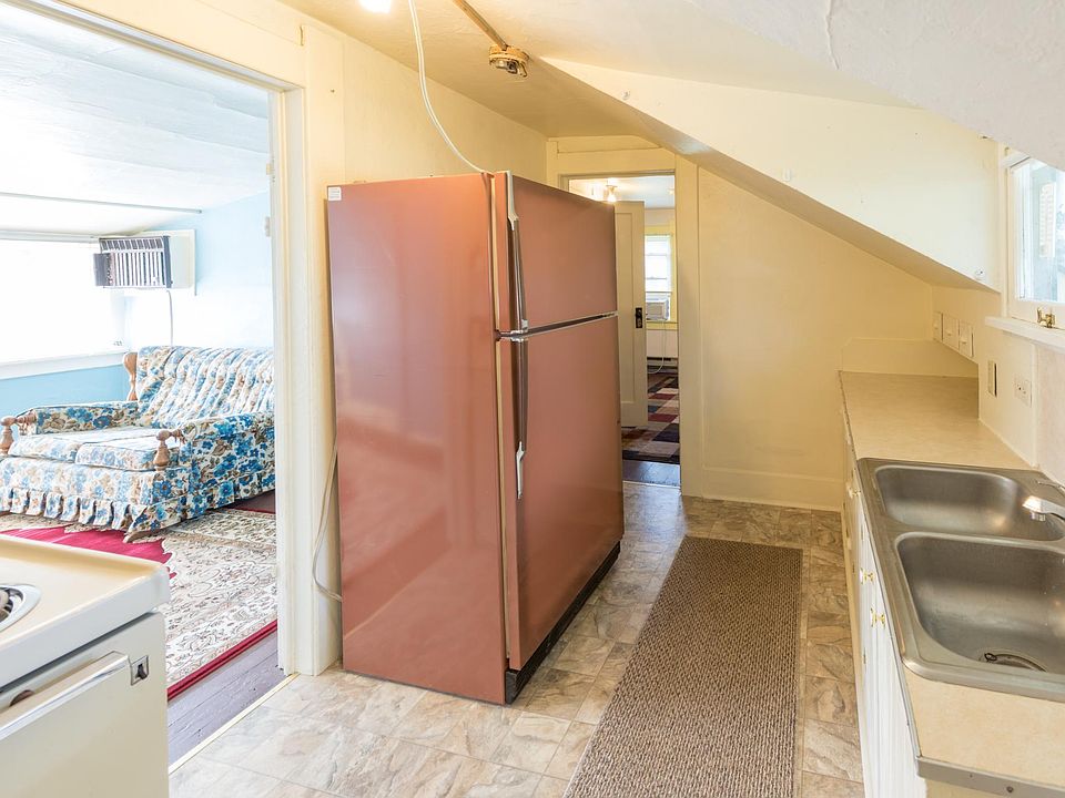 1st image of 37 N College Ave #B
