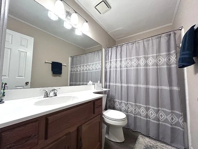 1378 N Crossing Dr NE — Photo 13