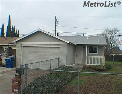 1st image of 601 W Diane Dr