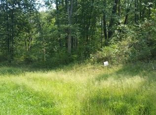 30 Turkey Run Dr, Hawk Point, MO 63349