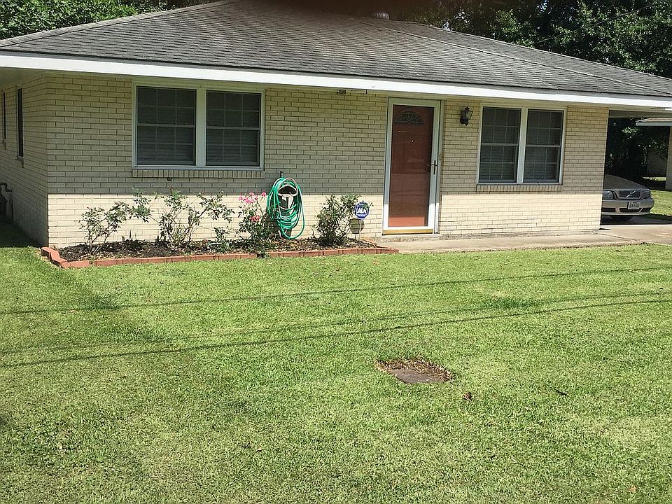 1st image of 33120 Adams Dr