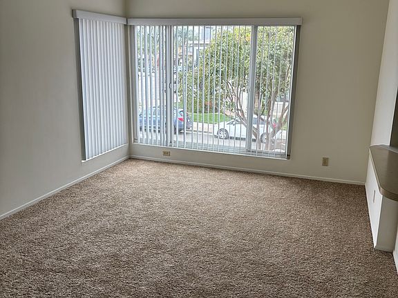 2nd image of 701 Ocean Ave #4