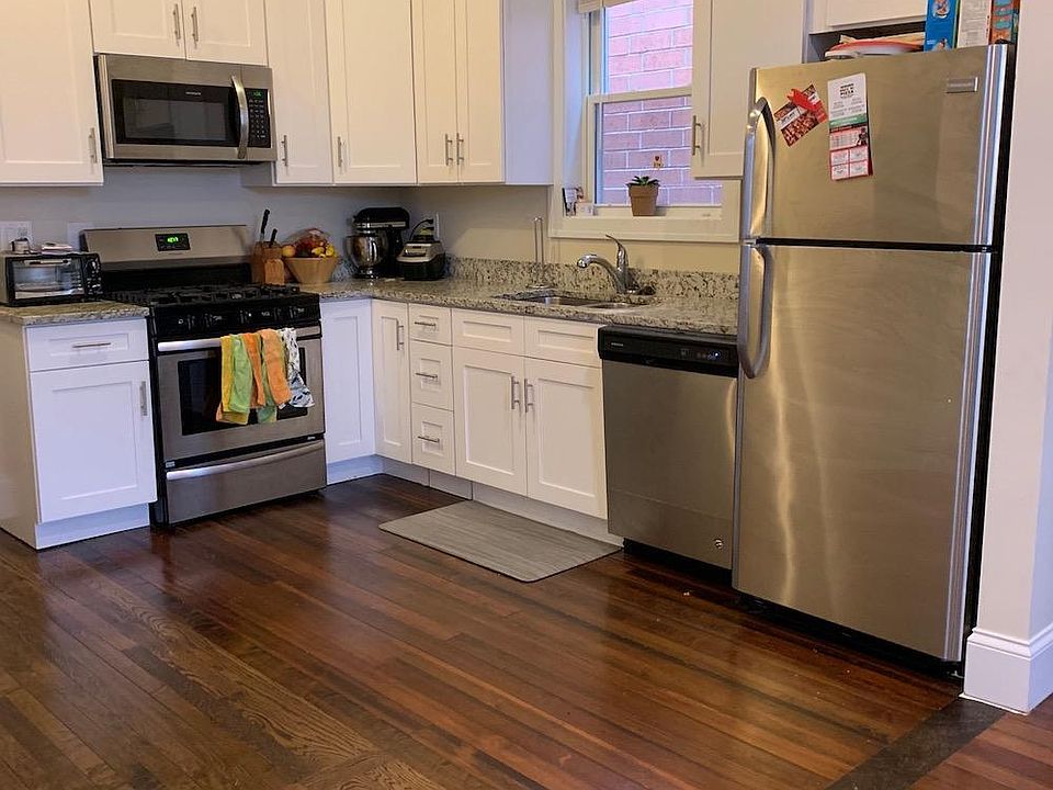 1st image of 2619 N Southport Ave APT 2