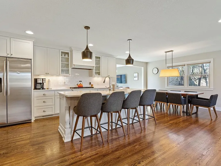 5112 Abercrombie Dr — Photo 4