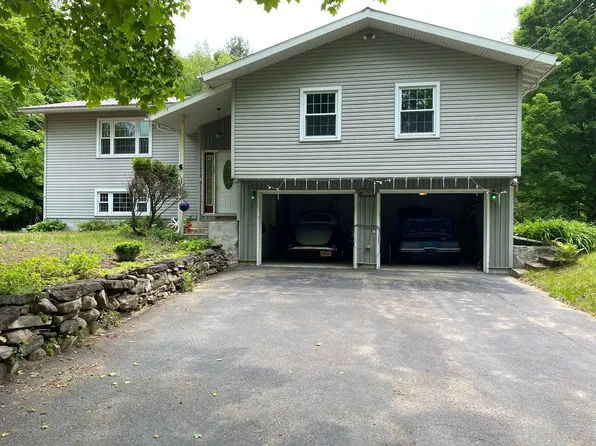 164 Barnage Rd, Brasher Falls, NY 13613