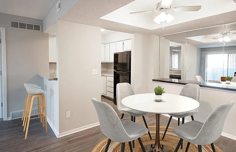 Boulder Ridge Apartment Homes — Photo 2