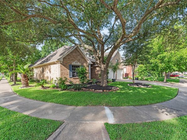 Property image for 7331 Hazel Cove Dr, Houston, TX 77095