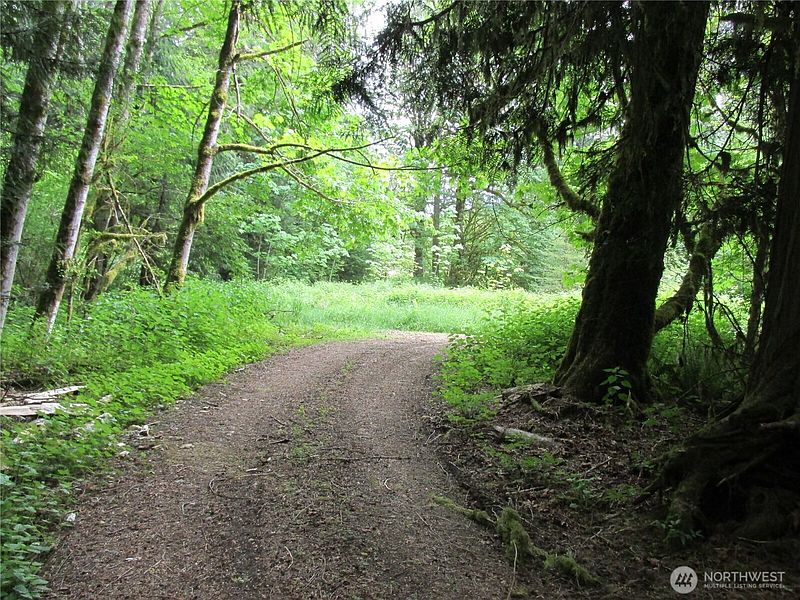 2nd image of 0 Arnold Lane
