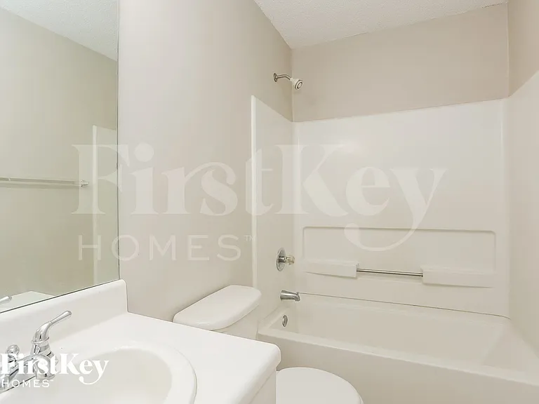 128 Watercress Ct — Photo 10