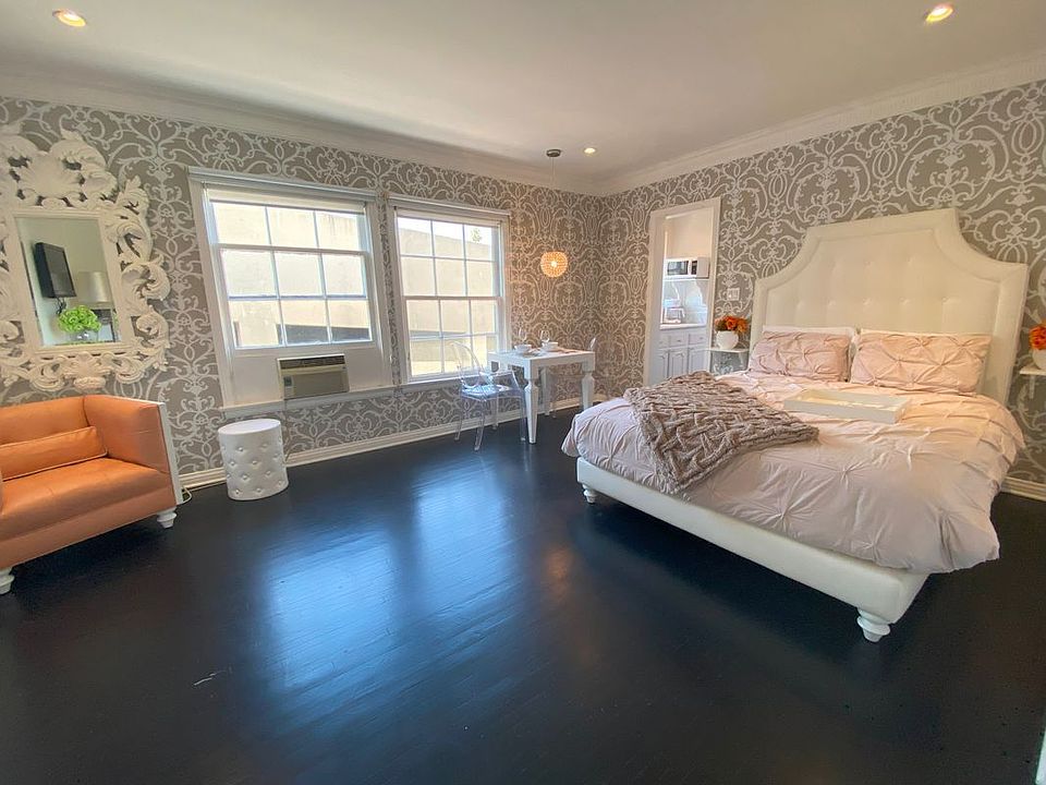1st image of 1728 El Cerrito Pl APT 8