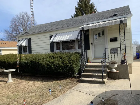7925 46th AVENUE, Kenosha, WI 53142