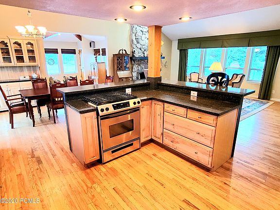 4th image of 1672 Northshore Ct