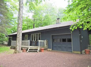 240 Aspen Rd, Pocono Pines, PA 18350