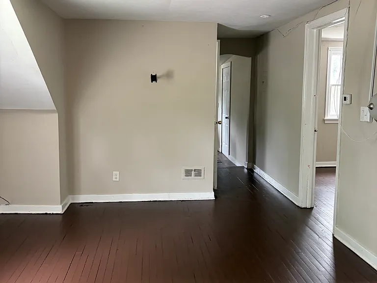 396 N Center Ave #2 — Photo 8