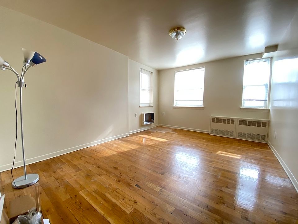 1st image of 329 E 63rd St APT 5I