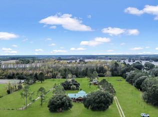 365 Colleen Ln, Jesup, GA 31545