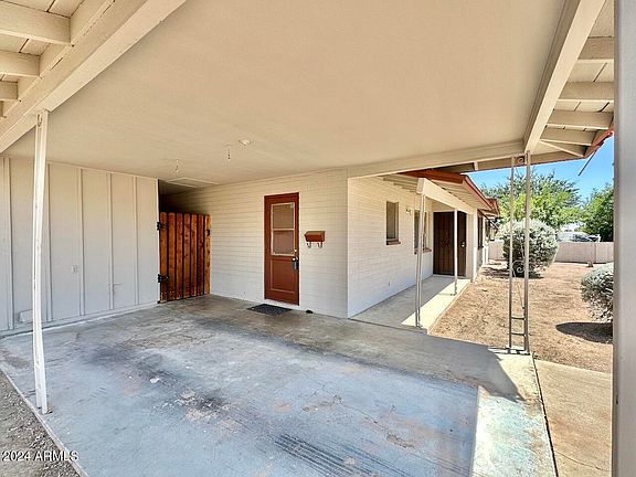 3rd image of 709 S Doran Street