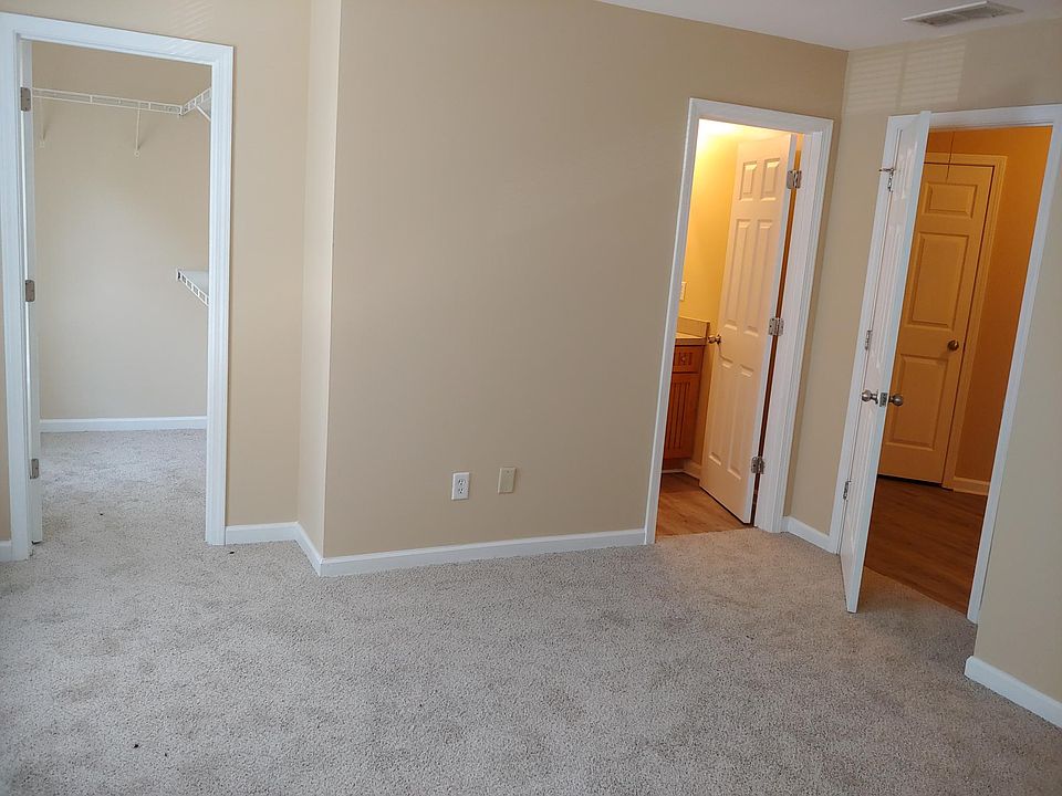 1st image of 223 Timber Creek Ln SW #223
