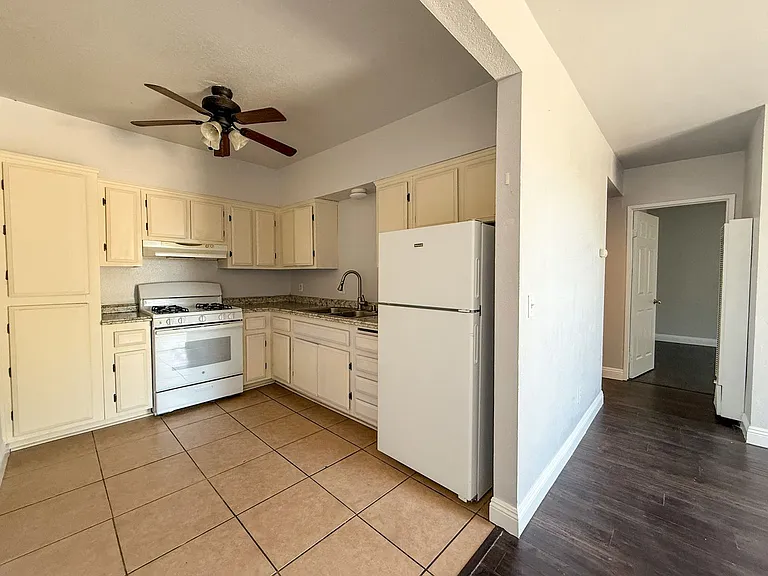 73407 Sunnyvale Dr — Photo 2