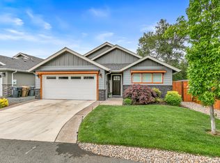 2035 SW Truman Way, Grants Pass, OR 97526