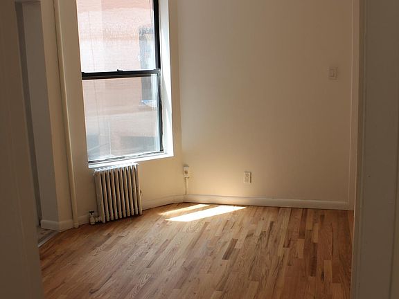 5th image of 956 54th St APT 1F