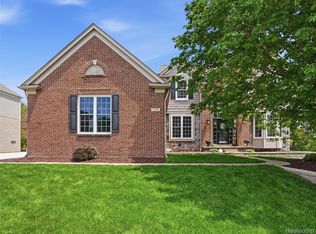 1209 Miners Run, Rochester, MI 48306