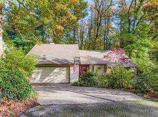 1730 SW Parkview Ct, Portland, OR 97221