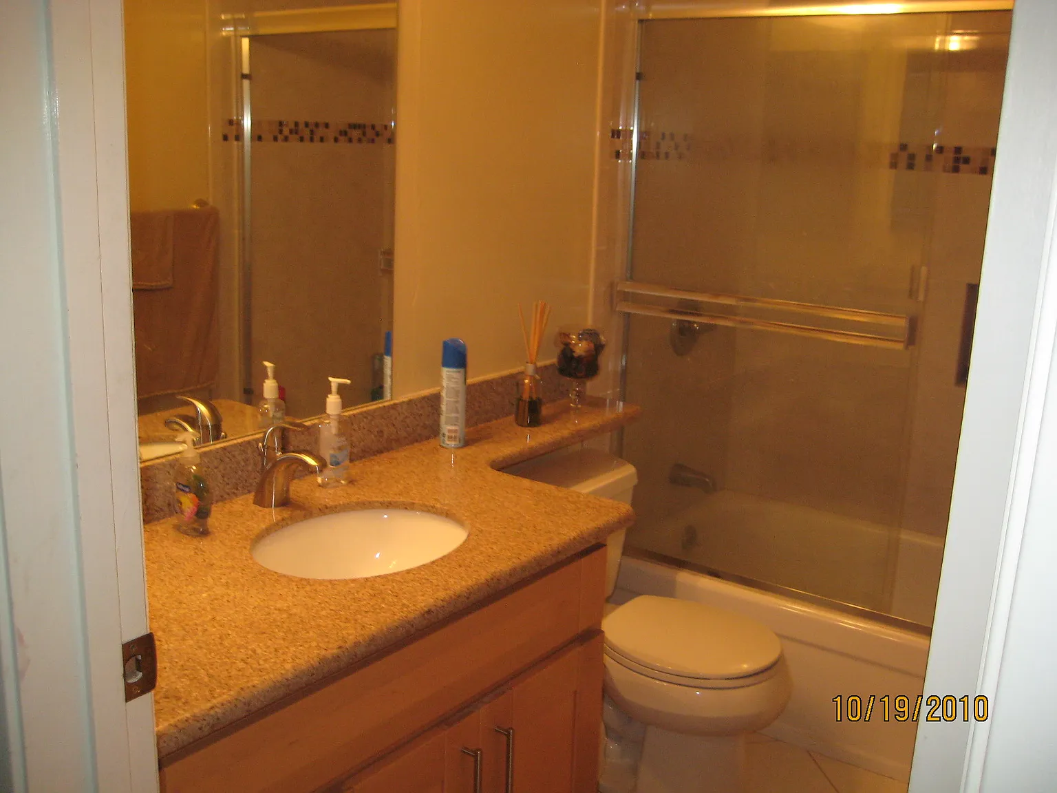 1 bed, 800 sqft, $2,500 — Photo 3