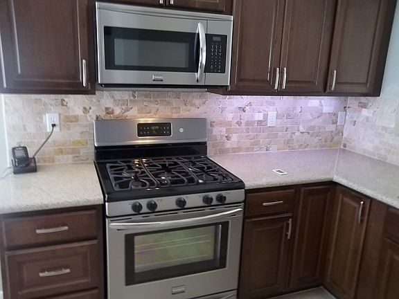 5th image of 7517 Littleton Ave