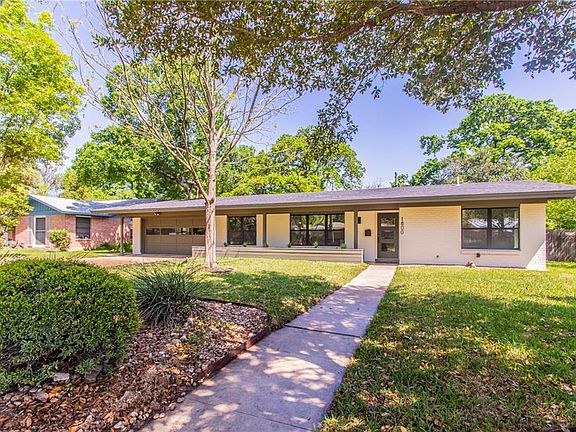 2nd image of 1800 Corona Dr