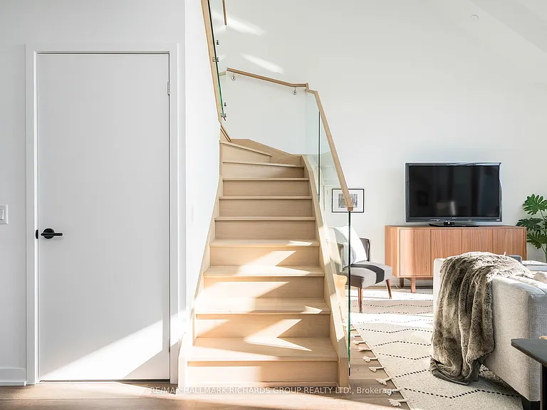 31 Huron St #Penthouse 610 — Photo 7