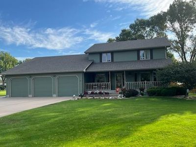 2107 Viking Rd, Grand Island, NE, 68803