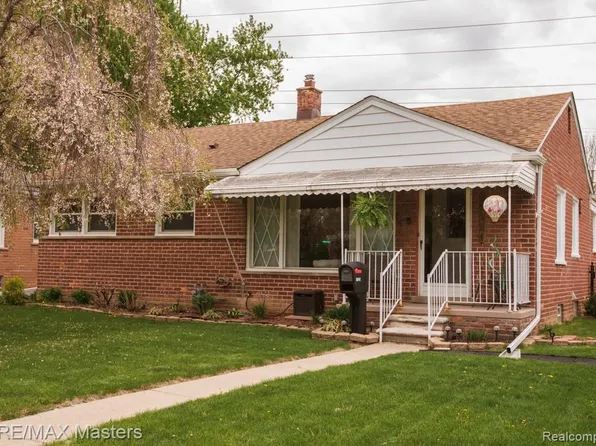 15121 Pennsylvania Ave, Allen Park, MI 48101