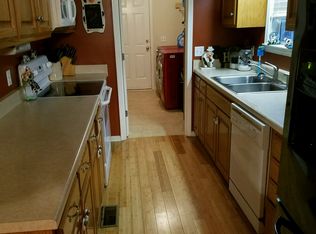 393 Oak Hollow Rd, Manchester, TN 37355