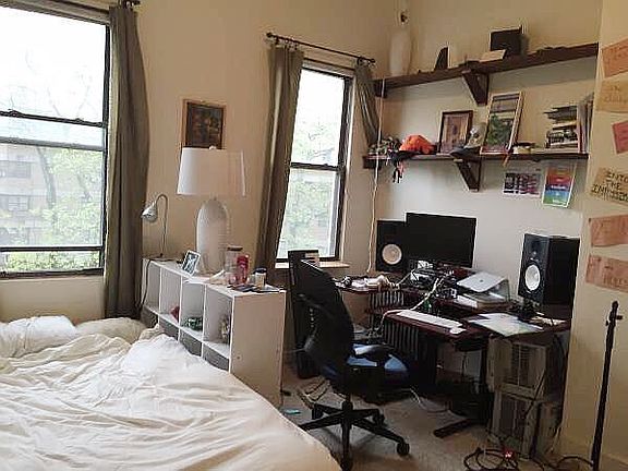 2nd image of 189 Meserole St APT 2R