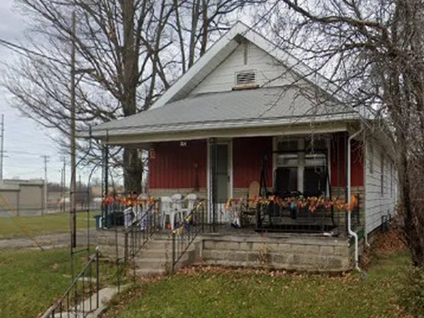 224 W Willard St, Muncie, IN 47302