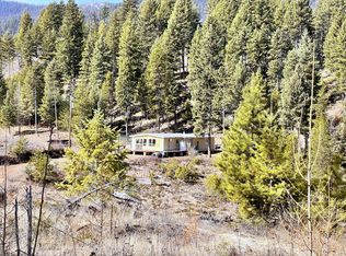 3 Hazel Ln, Republic, WA 99166