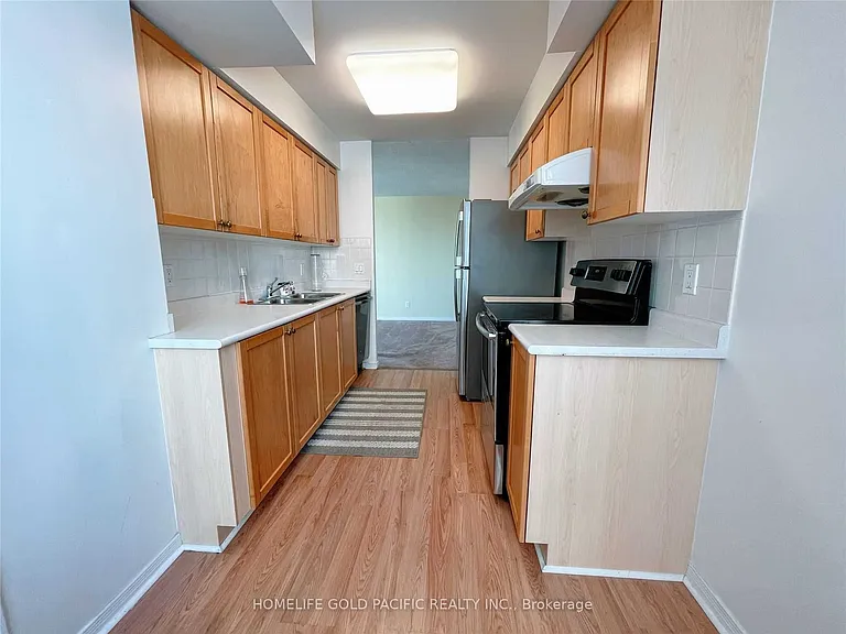 8 Hillcrest Ave #1007 — Photo 6