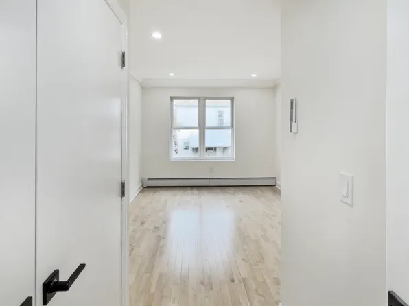 903 East 93rd Street image 39 of 50