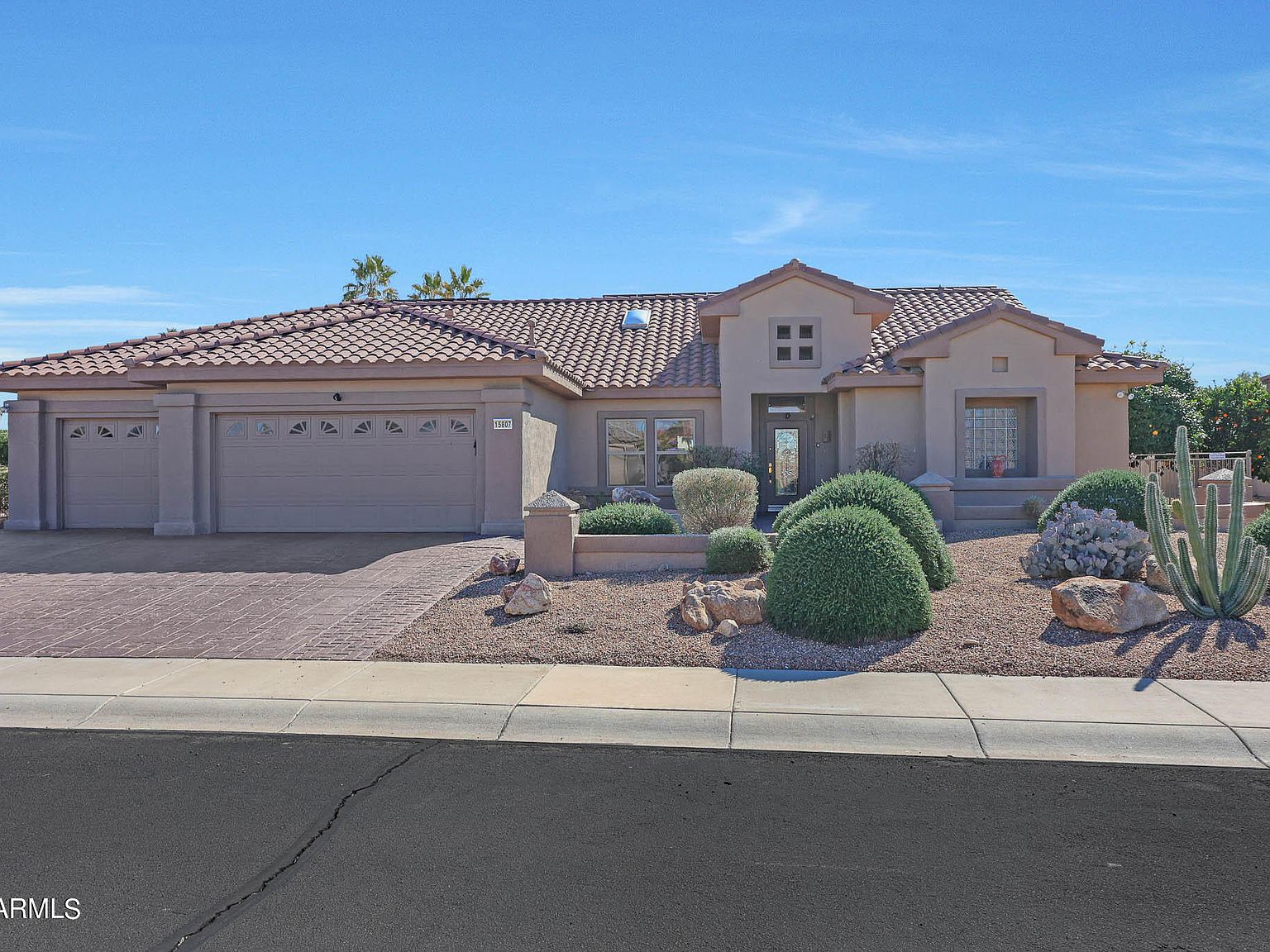 15807 W Joshua Tree Dr