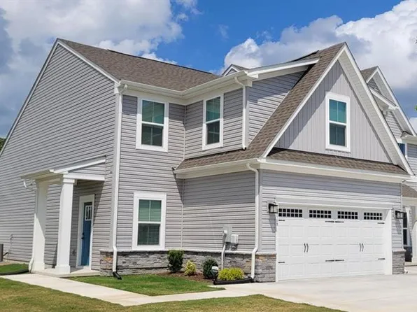 306 Spinnaker St #A, Elizabeth City, NC 27909