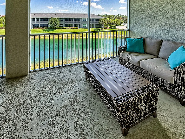 6960 Avalon Cir #807 — Photo 24