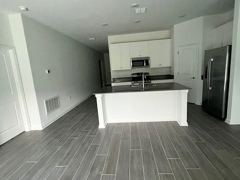 34000 Sky Blossom Cir — Photo 10