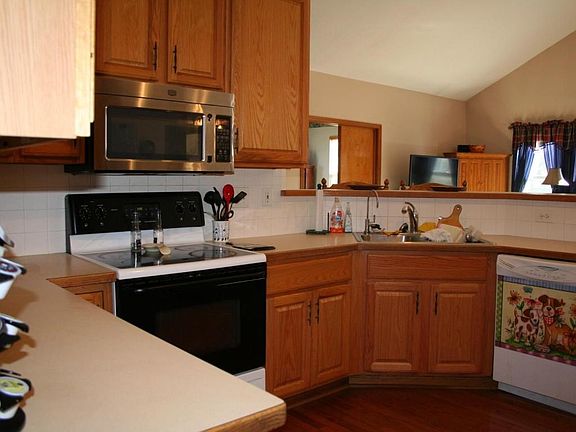 5th image of 10511 Torrington Dr