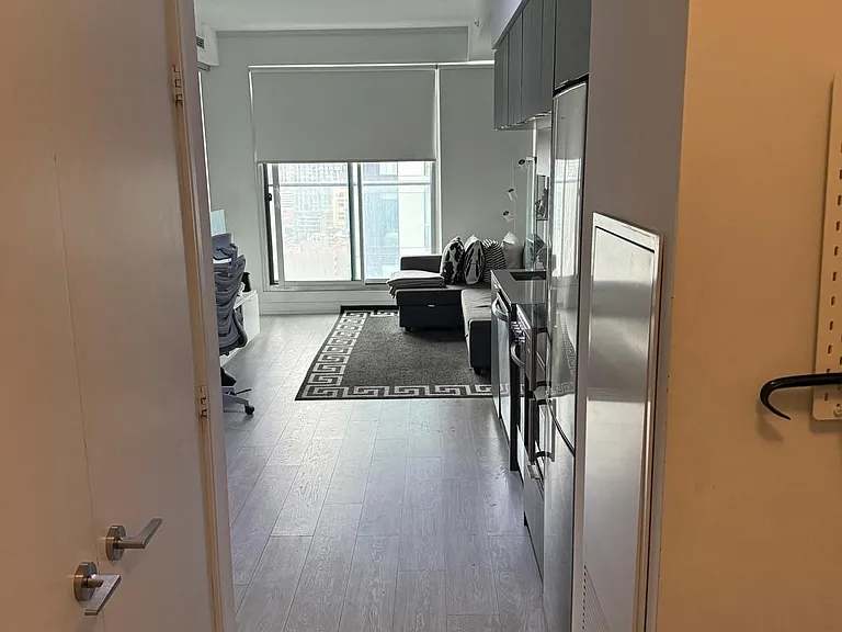 181 Dundas St E #3011 — Photo 8