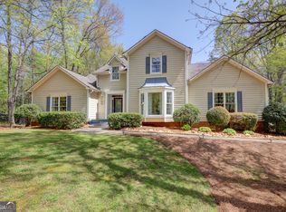 255 Brandon Mill Cir, Fayetteville, GA 30214