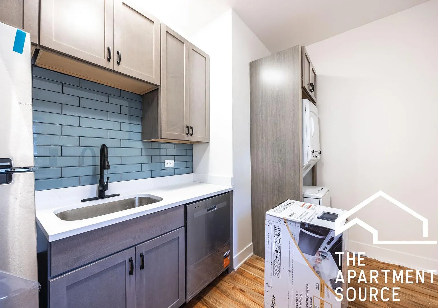 2 bed, $2,450 — Photo 1