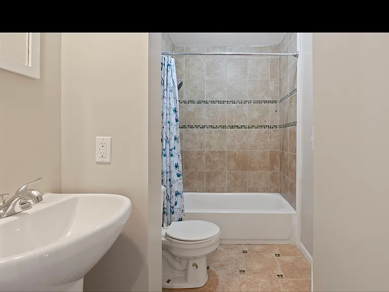 642 Northgate Dr — Photo 6